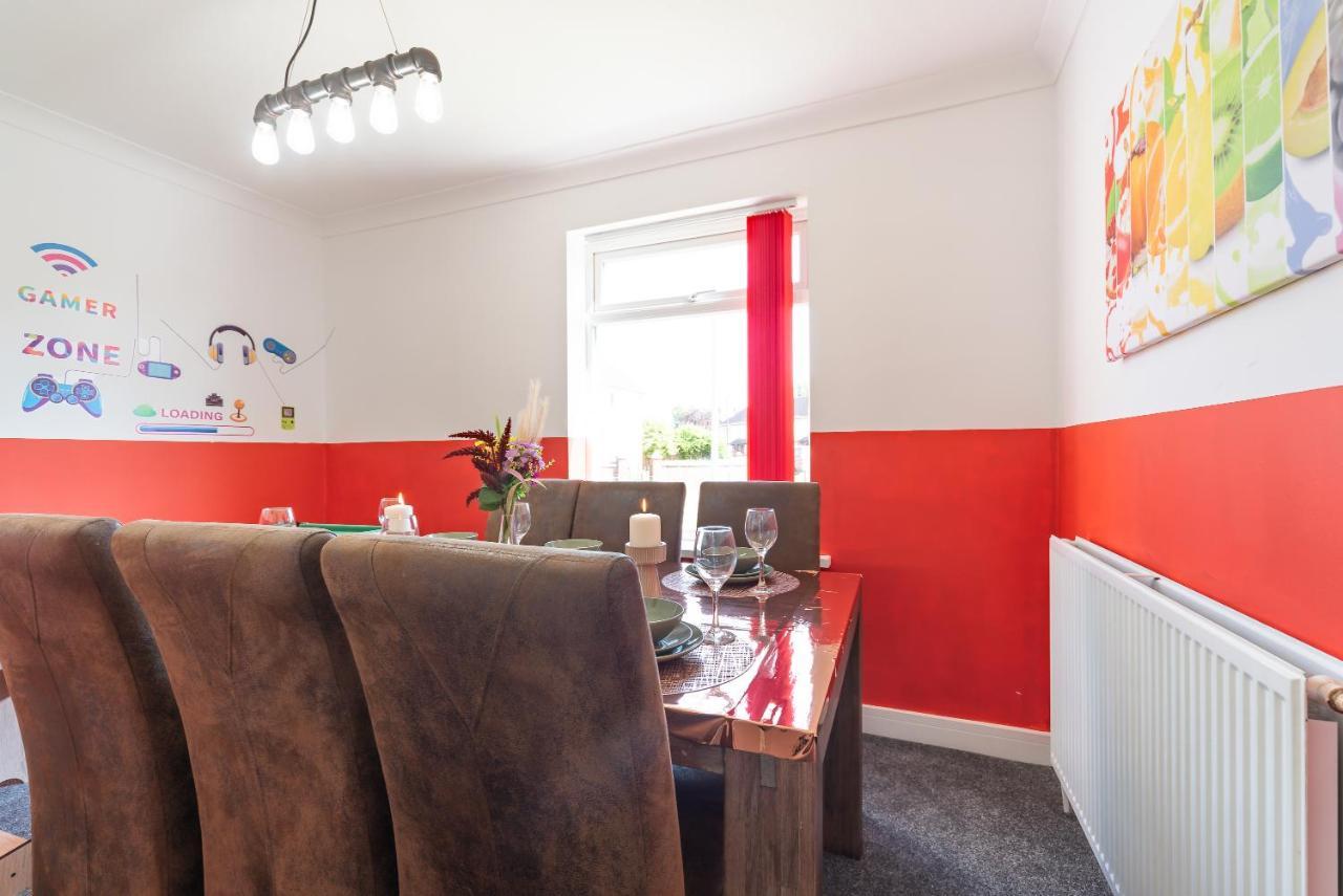 Aseda 4 Bedroom Private Parking, Game Zone -Pool Table, Garden Home Kingston upon Hull Kültér fotó