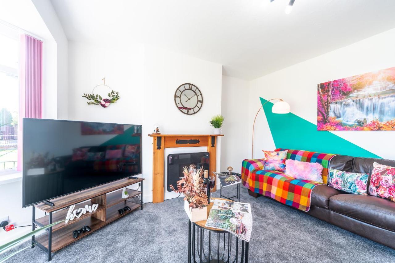 Aseda 4 Bedroom Private Parking, Game Zone -Pool Table, Garden Home Kingston upon Hull Kültér fotó