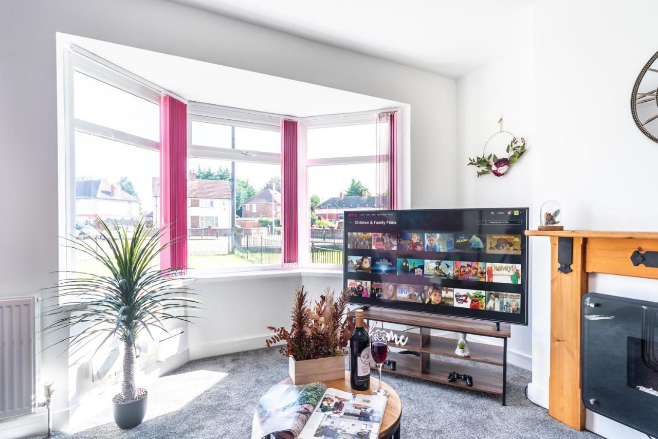 Aseda 4 Bedroom Private Parking, Game Zone -Pool Table, Garden Home Kingston upon Hull Kültér fotó