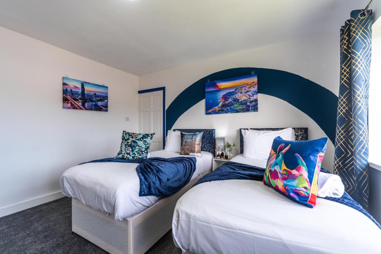 Aseda 4 Bedroom Private Parking, Game Zone -Pool Table, Garden Home Kingston upon Hull Kültér fotó